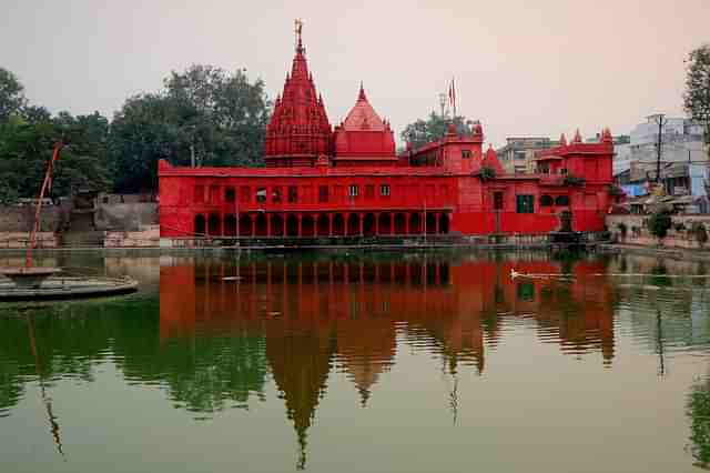 Durga Kund in Varanasi (Flickr)