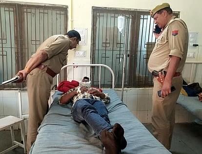Police with Sheetal in the hospital.