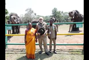 PM Modi meets Bomman and Bellie