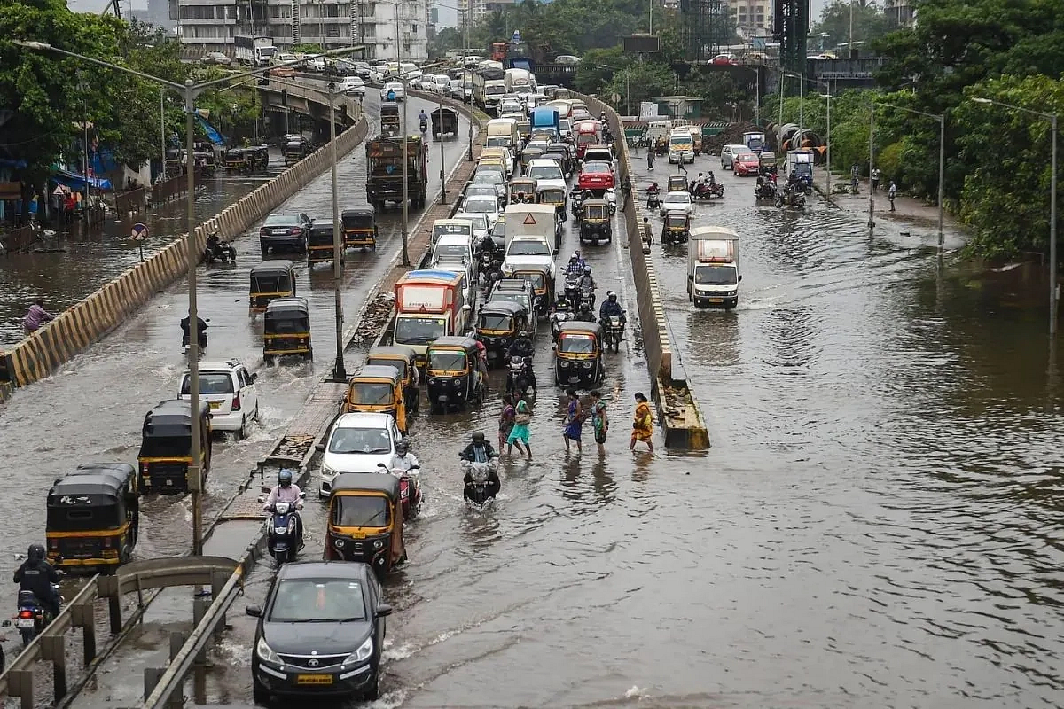 The city of Mumbai has been hit by devastating floods twice, in 2005 and 2017.