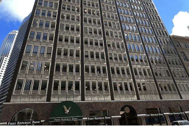 The building housing the headquarter of First Republic Bank in San Francisco (Pic Via Wikipedia)