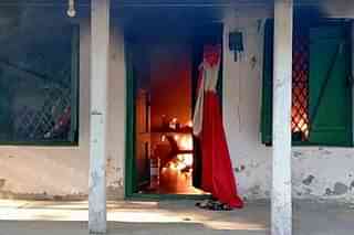 Kaliaganj Police Station set on fire by agitated mob.