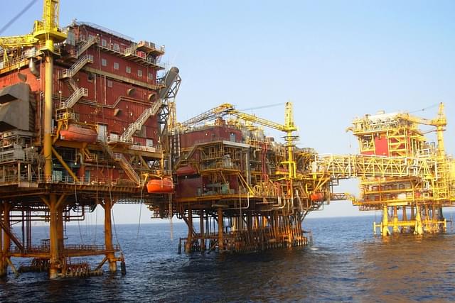 ONGC Platform at Bombay High in Arabian Sea. (Nandu Chitnis/Wikimedia)
