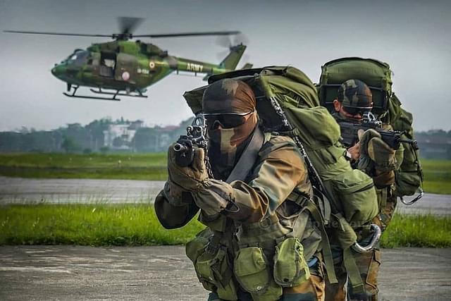Indian Special Forces commandos with an Army Aviation helicopter visible in the background (representative image). 