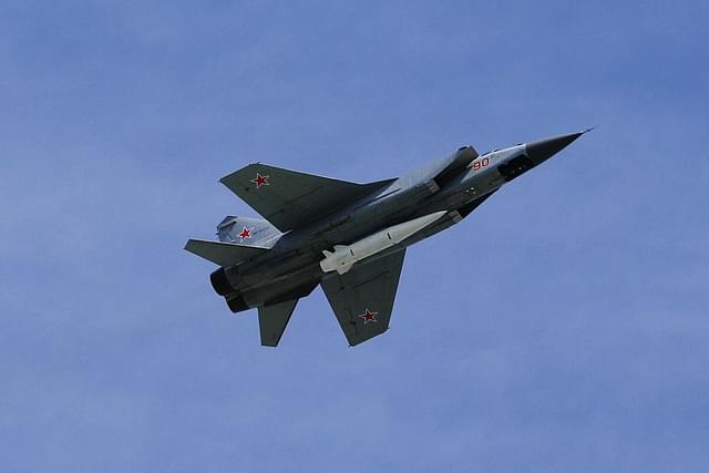 Kh-47 Kinzhal Air-Lauched Hypersonic Missile on a Russian Mig-31K High-Altitude interceptor (Via Getty Images)