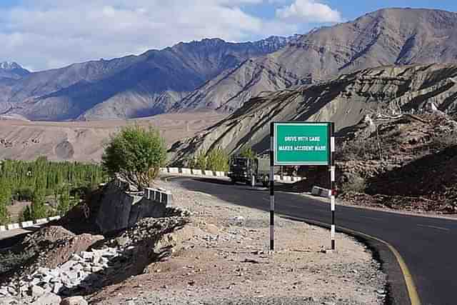 Road developed by BRO in Ladakh. (Bernard Gagnon/Wikipedia)