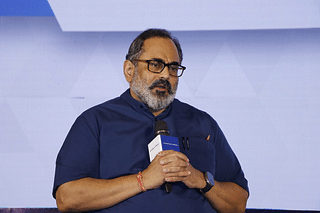 Electronics and IT Minister Rajeev Chandrasekhar speaking at the Financial Express Digital Bharat Economy Conclave 2023. (Photo: Financial Express Blockchain/Twitter)