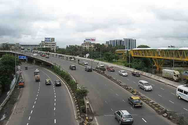 The project will facilitate seamless vehicular flow between Mahim and Dahisar. (Source: Wikimedia Commons)