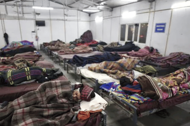 A 'rain basera' or shelter home (Pic Via Hindustan Times)