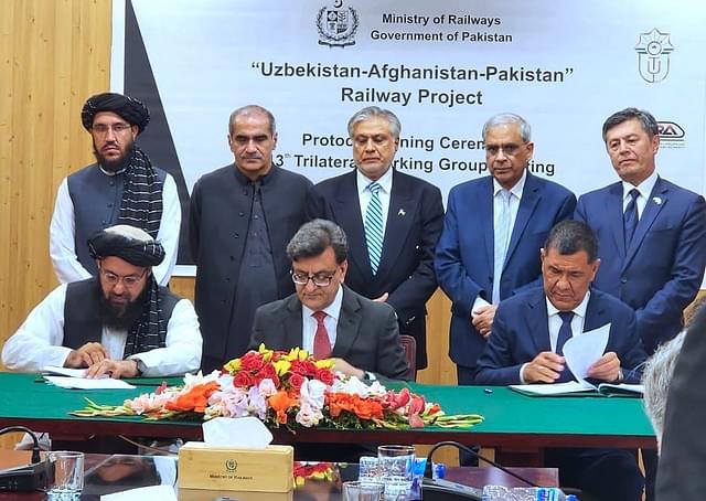 Signing of Uzbekis­tan-Afghanistan-Pakistan (UAP) railways project