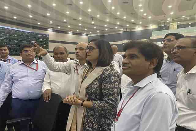 Railway Board member Jaya Verma Sinha inspecting the Operation Control Centre of DFC at Prayagraj.