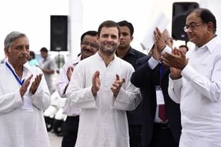 Rahul Gandhi, with Mani Shankar Aiyar and P. Chidambaram (Sonu Mehta/Hindustan Times via Getty Images)