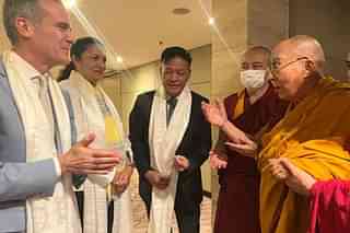 Tibetan spiritual leader Dalai Lama with US Under Secretary for Tibetan Issues Uzra Zeya (Pic Via Twitter)