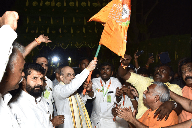 Amit Shah flagging off the padayatra