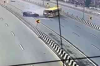 Head-on collision between a TUV and a school bus on the Delhi-Meerut Expressway. (Screengrab from CCTV video) 