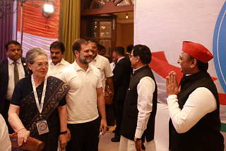 Sonia Gandhi and Rahul Gandhi at the joint opposition meeting in Bengaluru on 18 July. (Photo: Congress/Twitter)