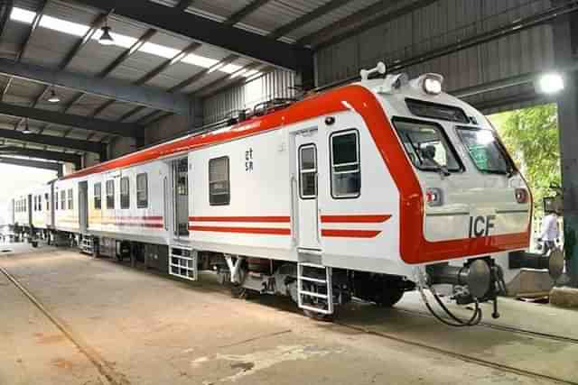 New MEMU rake launched by ICF. (@UpplurC/Twitter)