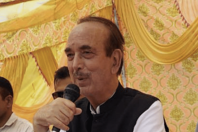 Former Congress leader and DPAP chief Ghulam Nabi Azad (Pic Via Twitter)