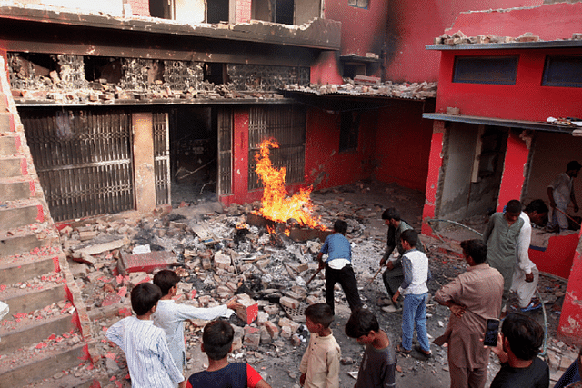 Violence in Pakistan's Faisalabad. (Image: X)