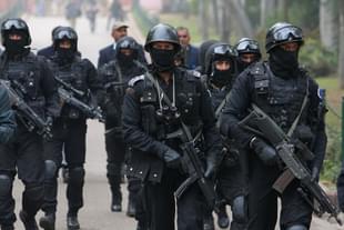 NSG commandos (TENGKU BAHAR/AFP/Getty Images)