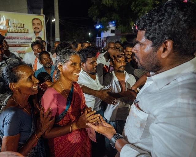 Annamalai talking to women.