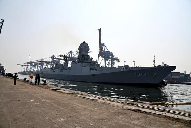 INS Kolkata (D63) docking at Port Moresby in Papua New Guinea (Pic via Twitter @AdithyaKM_)