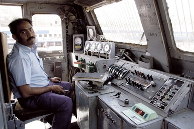 Railway Safety Upgrade: Northeast Frontier Railway Developing AI Device ...