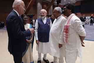 Nitish Kumar (second from right) with Prime Minister Modi, president Murmu, US President Joe Biden and Jharkhand CM Hemant Soren (to his left) at the G20 dinner