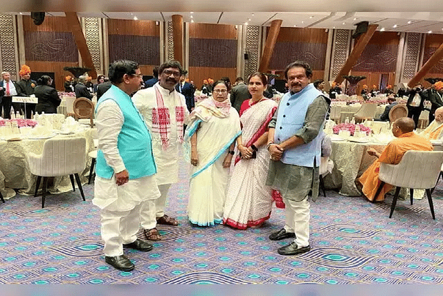Mamata Banerjee attending dinner hosted by President Murmu during the G20 meet in New Delhi.