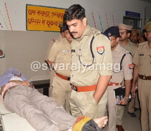 Police at Kashiram hospital on 24 October, 2016