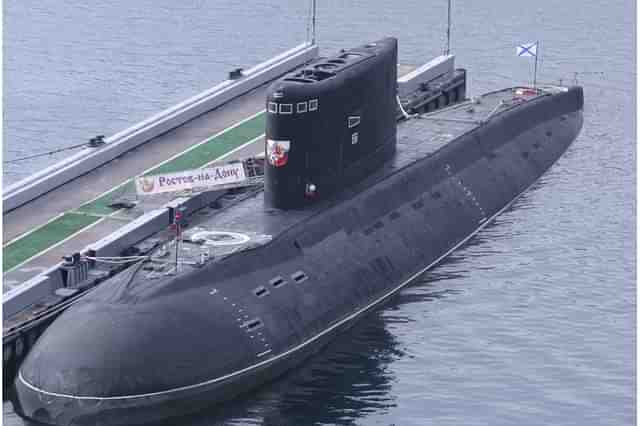 Russian advanced Kilo class submarine 'Rostov-on-Don' rumoured to be struck by Ukrainians. (Picture via Reddit)