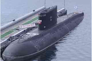 Russian advanced Kilo class submarine 'Rostov-on-Don' rumoured to be struck by Ukrainians. (Picture via Reddit)