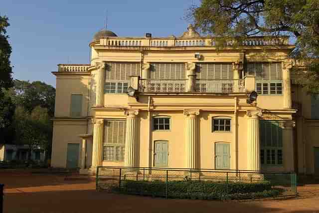 Shantiniketan Bari of Rabindranath Tagore in West Bengal. Photo from December 2018. (Photo: Billjones94/Wikimedia Commons)