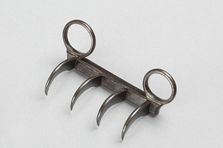The Wagh Nakh (Tiger Claws) (Pic Via Victoria And Albert Museum)