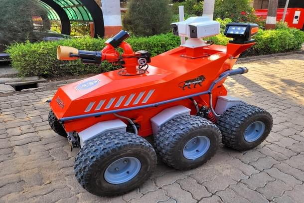 Fire fighting bot developed by Swadeshi Empresa developed under iDEX. (Pic via X @India_iDEX)