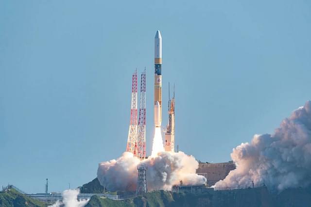 JAXA rocket launch carrying aboard XRISM and SLIM (Photo: Mitsubishi Heavy Industries)