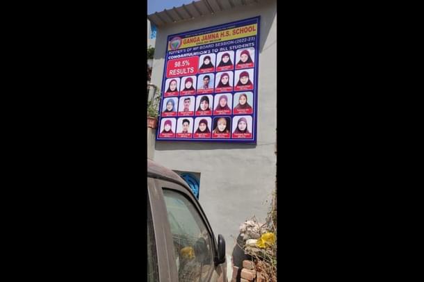 The image of the poster that went viral