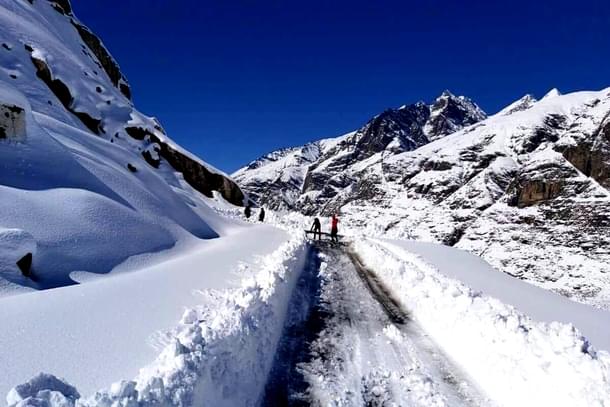 The BRO had invited bids for the design and construction of unidirectional two-lane twin tunnels at Shinku La Pass, measuring 4.1 km in length. (BRO/Facebook)