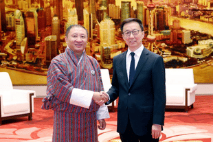 Chinese Vice President Han Zheng meets with Bhutanese Foreign Minister Tandi Dorji in Beijing, October 24, 2023. (Xinhua/Liu Weibing)