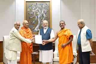 Office bearers of the Shri Ram Janmbhoomi Teertha Kshetra today met the Prime Minister at his official residence