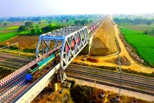 Western DFC would mainly cover Rajasthan (565 km), Maharashtra (177 km), Gujarat (565 km) Haryana (177 km) and about 18 km in Uttar Pradesh. (X)