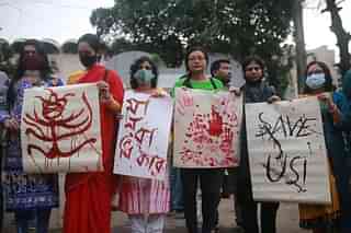 Hindus protest attacks on Durga Puja pandals in Bangladesh in 2021.