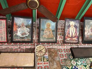 Portraits of Swami Ramanand and Swami Balanand inside Hanuman Garhi temple