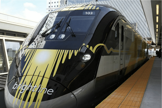 A Brightline train during its inaugural trip between Miami and West Palm Beach in 2018. (Getty Images)