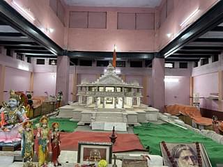 The earliest proposed model of the Ramjanmabhumi temple in Karsevakpuram