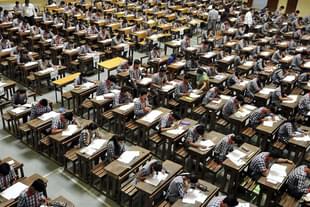 Students appearing in the Class XII CBSE exam (Representative Image) (Arun Mondhe/Hindustan Times via Getty Images)