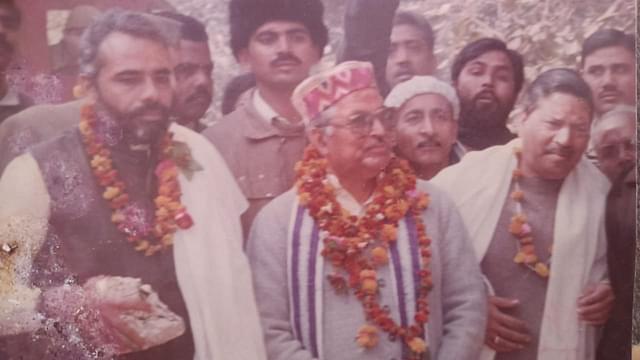 A picture from Narendra Modi's visit to Ayodhya in 1991