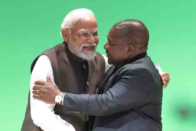 PM Narendra Modi with Mozambique President Filipe Nyusi.