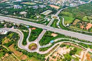 Aerial view of an interchange of Hyderabad's Outer Ring Road. (Saikanth Krishna/Wikimedia Commons).