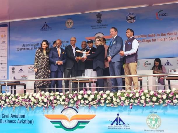 Civil Aviation Minister Jyotiraditya Scindia with Akasa Air officials.